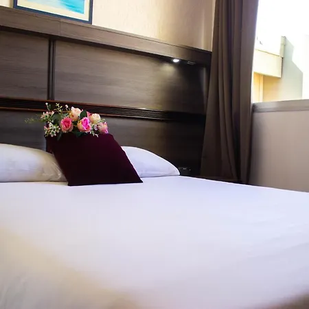 Hotel Le Paris-3